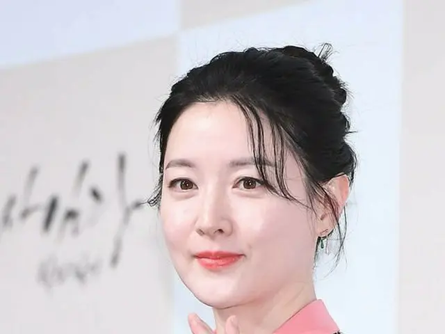 Actress Lee Youg Ae, the movie ”Looking for Me” is confirmed. It's been 13 yearssince my movie 'Kind