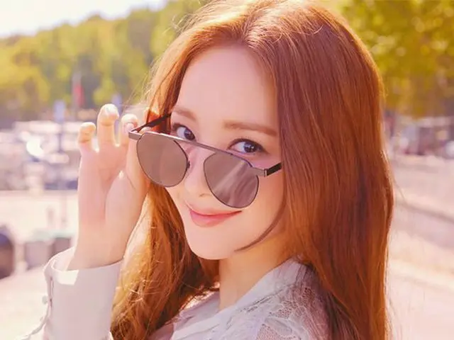 Actress Park Min Young, released pictures. Grazia. Additions.