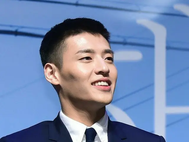 Kang HaNeul attended the media preview of the movie ”Retrial”.