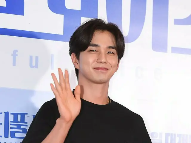 Actor Yoo Seung Ho attends the VIP screening of the movie Beautiful Voice. Onthe afternoon of the 10