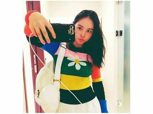 【G Official】 Mrs. BIGBANG SOL, actress Min Hyo Lynn, published a photo.