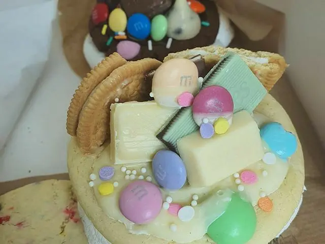 [Formula G] Aktris Hwang Jung Eum, kue-kue indah, Anda bisa bahagia hanya dengan