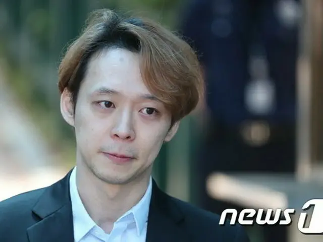 Park YUCHUN (formerly JYJ) is held in prison today (22nd). ● YUCHUN accused Mr.A of sexual assault d