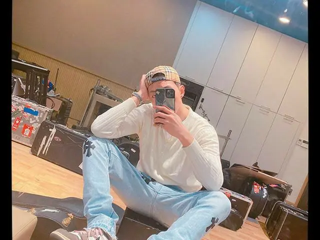 [G Resmi] CNBLUE_Jongshin, Lainnya  