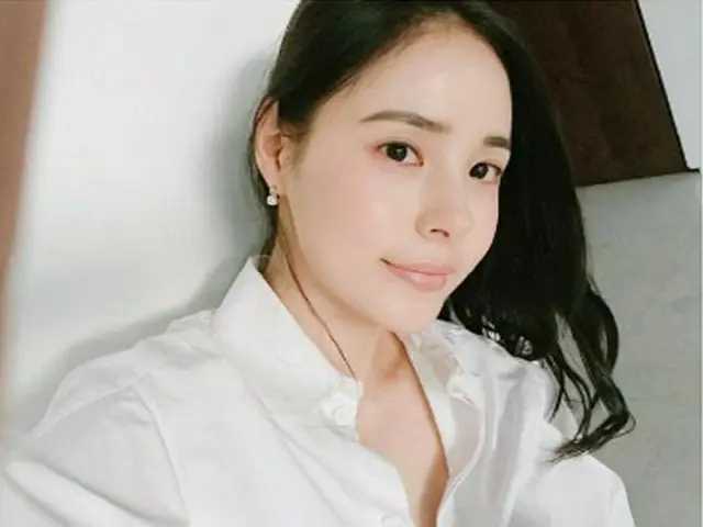 Actress Min Hyo Lyn, daily life also pictorial. Clean beauty!