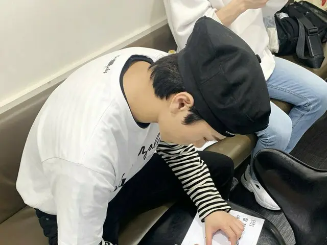 [Rumus T] ATEEZ, RT StudioK_twit: Senang rasanya mempersiapkan para penggemar #A