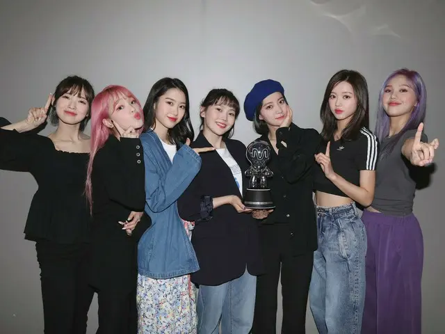 [Rumus T] OHMYGIRL, [#OhTimes] 200507 M COUNTDOWN📸  M COUNTDOWN 1st🏆Selamat at