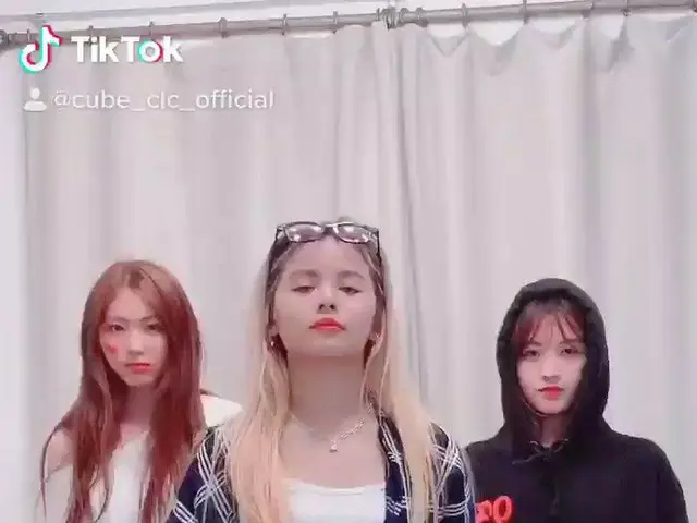 [Formula T] CLC, [📽] 😍😎🤣  ▶ ️  #CLC #CLC  #OH Seunghee #OH_SEUNGHEE  #手 #悲 #
