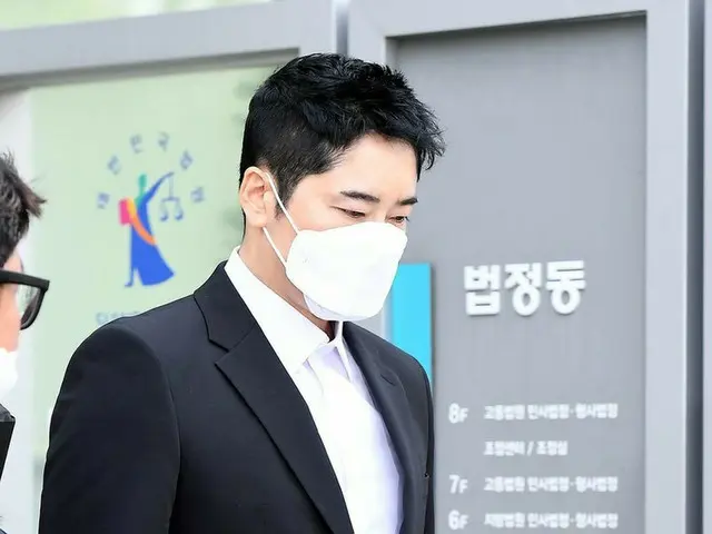 Kang Ji Hwan suspected for raping and accused of punishment for sexual assaultcrimes, finishes the f