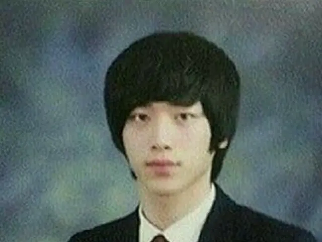 "Wisuda Photo" dari Aktor Xu Kangjun adalah topik populer di Korea Selatan.
