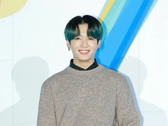 JUNG KOOK, Justin Bieber dan Dan + Shay merilis sampul lagu "10.000 Jam". ..   