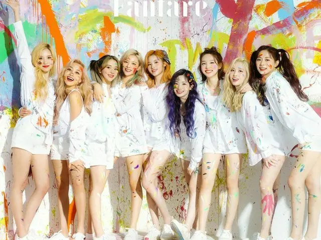 "TWICE" dan single "Fanfare" telah disertifikasi sebagai platinum oleh Japan Rec