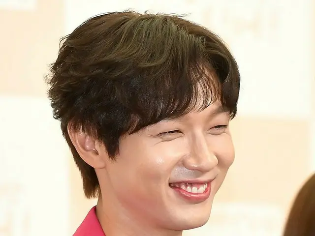 Aktor Ji Hyun Woo muncul dalam drama baru "Cinta itu masalah, tapi aku merinduka