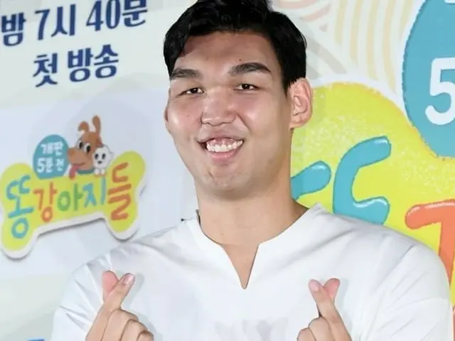 Junior #SuperJunior Hichul, permintaan maaf seperti #TWICE Nayeon. ..  ● Ha Seun