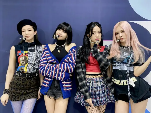 [Jd Official yg] RT BLACK PINK ： 🖤💗