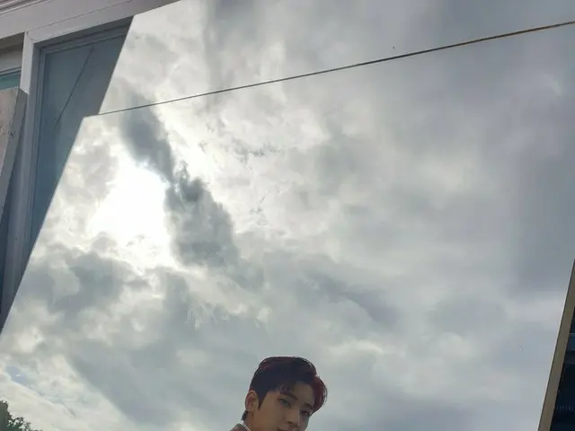 [JT Official] SEVENTEEN, RT pledis_17: [17'S Wonu] Merasakan banyak awan