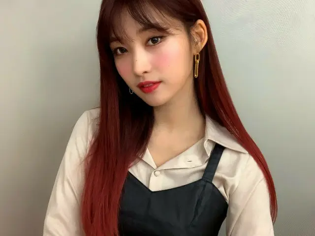 [T formula] EVERGLOW, [#Sihyeon] Hari ini adalah Pertunjukan Sean Musim Gugur Mu