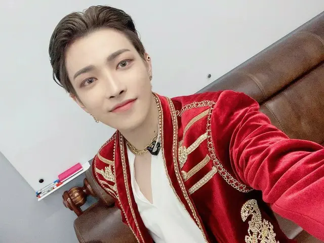 [T formula] ATEEZ, [#Hongjoong] Selamat atas ulang tahun ke-2 berdirinya ATINY👏