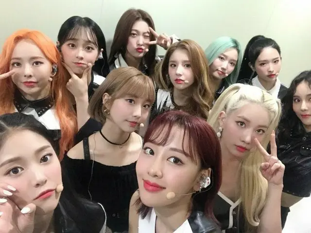 [Formula T] LOONA (Loona), Sekarang #Girl of the Month siap menggunakan panggung
