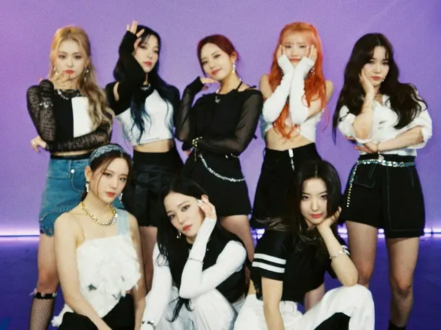 [Rumus T] fromis_9, RT M2MPD: Kenangan bulan Oktober direkam dengan kamera film 