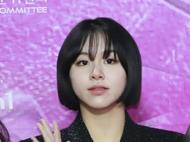 Teori antusiasme Cai Yong (TWICE) adalah bahwa "tidak ada posisi resmi" dalam re