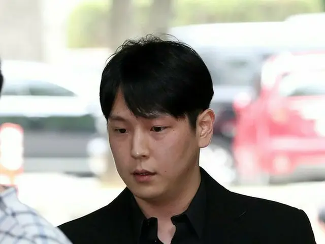 B.A.P former member Him-Chan attends the 8th trial today. Suspected of forcedobscenity (picture is a