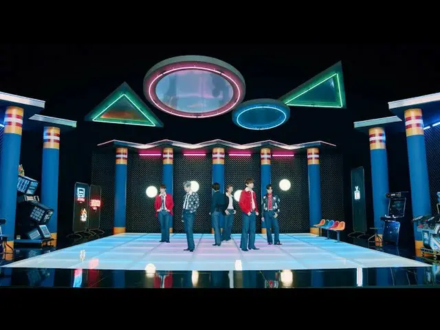 BTS menampilkan "Dynamite" dalam album musik live "Best Singer 2020" kemarin. Pu