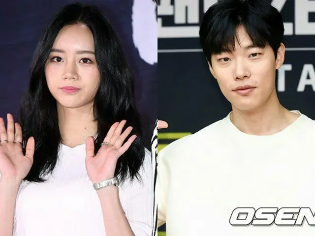 A love affair emerged in Girl's Day Hyeri and actor Ryu Jun Yeol. The two officesides are confirmed