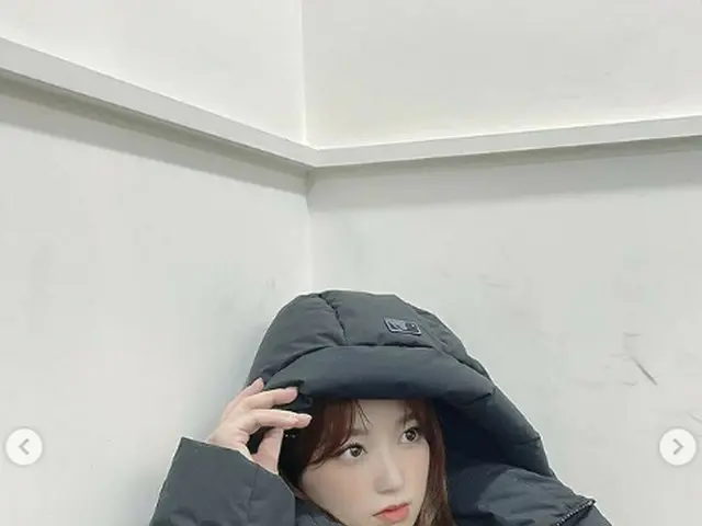 IZONE Nako Yabuki dan Santa juga jatuh cinta dengan kecantikannya. "Malam Natal!