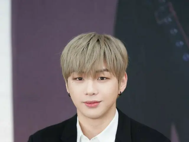 Penyanyi Kang Daniel mengadakan konferensi pers online untuk single digital "PAR