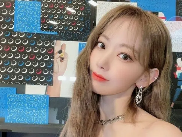 IZONE Miyawaki Sakura, situasi terbaru dirilis. Untuk rambut pirang panjang. ..