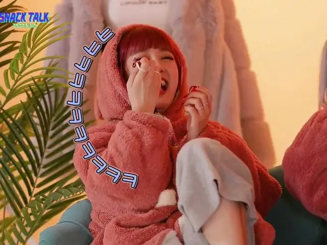 [T Resmi] (G) I-DLE_, RT THE_MODU: Hari ini turun salju untuk pertama kalinya ~~