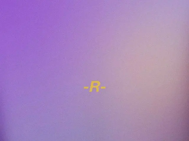 BLACKPINK Rose's solo debut album name is ”R”. Published a teaser poster. .. ..