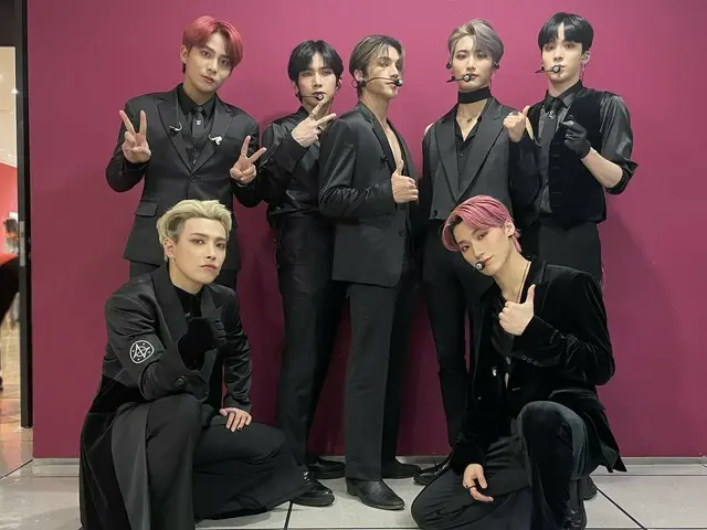 [T Official] ATEEZ, [📷] TODAY ATEEZ Don't miss the last broadcast! ATEEZ iswatching 😎 #TODAY_ATEEZ