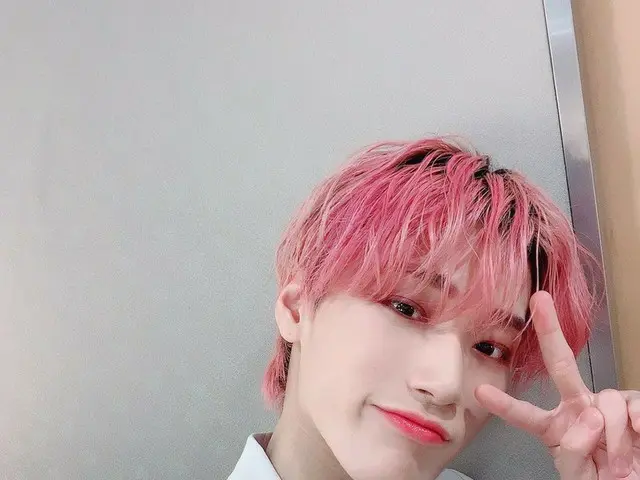 [T Official] ATEEZ, [#Mountain] You had a hard time today, we love Tiny ❤️#ATEEZ #ATEEZ ..