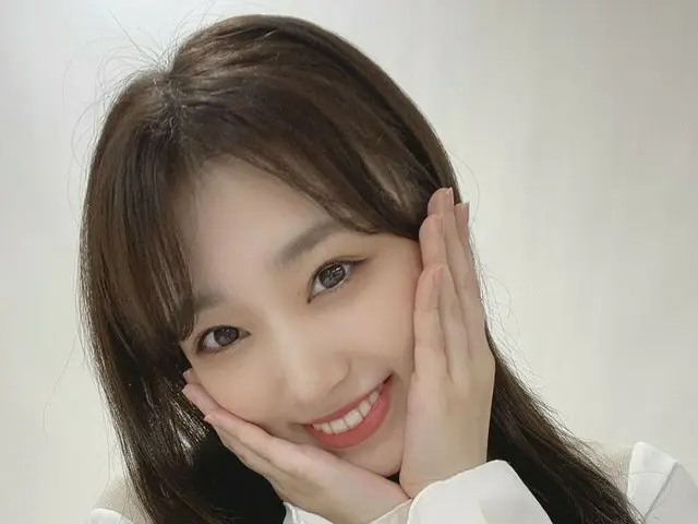 IZONE-like Sakura Miyawaki, Nako Yabuki, Hitomi Honda 恢 Recovery individual SNS.