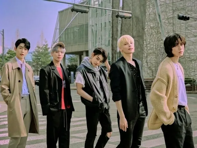 Lagu baru TOMORROW X TOGETHER "0X1 = LOVE SONG" memenangkan tempat pertama di ch