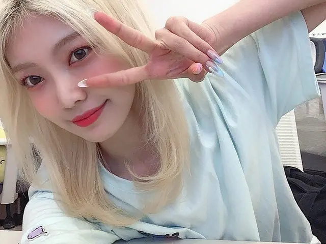 [TOfficial] EVERGLOW, [#Coming] Marshmallow Ram Bagaimana kabarmu hari ini? ? Se