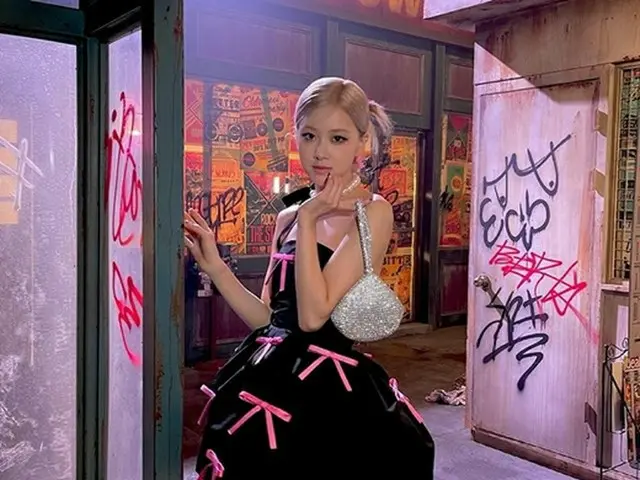BLACKPINK ROSE, MV "Menghilang" 100 juta penayangan postingan peringatan terobos