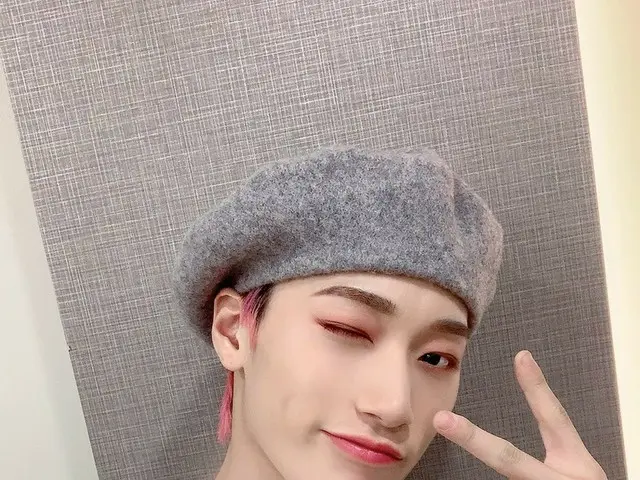 [T Official] ATEEZ, RT SPARKLING_twt: [Private Demand] Hehe 😉✌🏻 #Private DemandAppears! #Sparkling