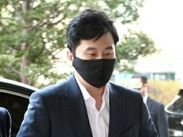 Mantan perwakilan YG Yang Hyun Suk, sidang pertama hari ini (13). Penyelidikan n