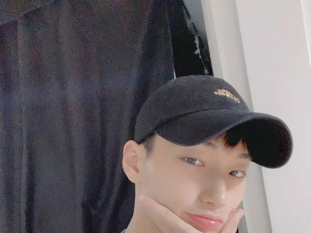 [T Official] ATEEZ, [#Sun] Go for it today! #ATEEZ #ATEEZ