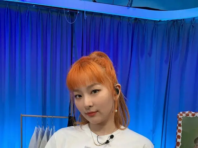 [TOfficial] RedVelvet, hari ini Toosel✌ Dengan ONF Hyojin & E Sean🐻 Sampai jump