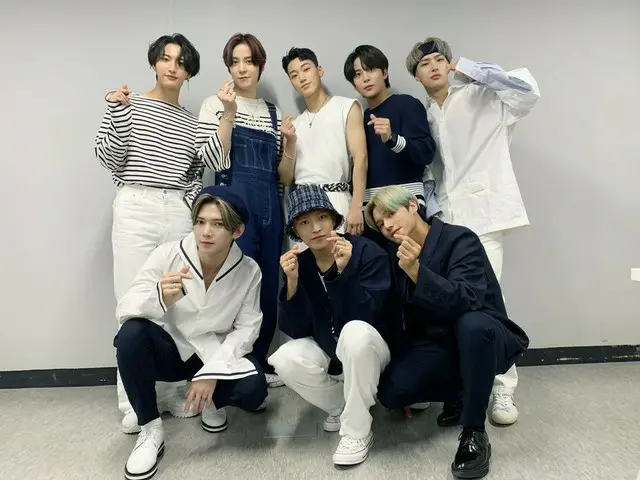 [T Official] ATEEZ, [📷] TODAY ATEEZ ⠀ ATINY finally camps depart 🥾 Today on thefirst day with a lo