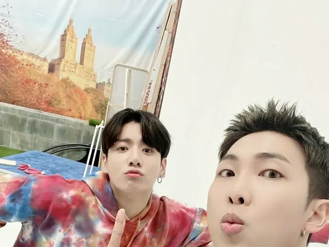 [Dofficialbig] RT BTS_twt: #Kukki ulang tahun haha -Utama-