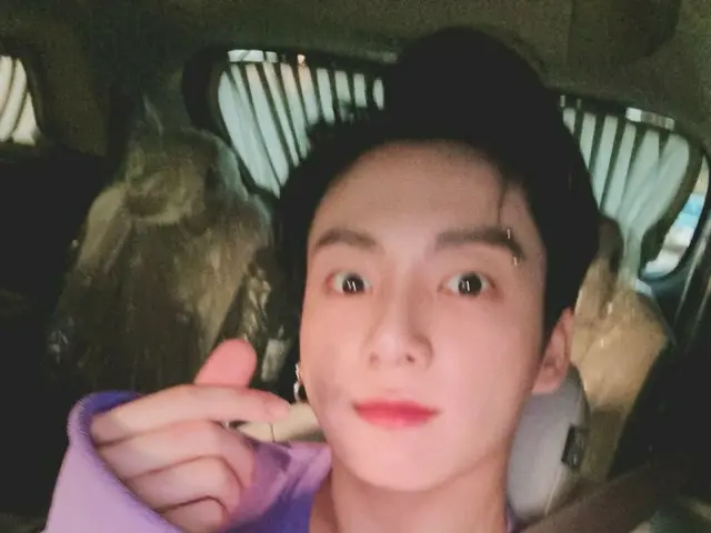 [Formula D besar] Aku tidak percaya jungkook selca