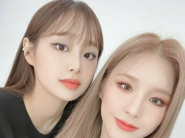 [TOfficial] LOONA (Loona), department store restaurant #Heejin #Chu keluar untuk