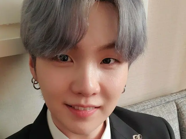 [Formula D besar] RT BTS_twt: UN
