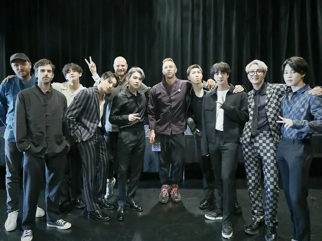 [Formula D besar] RT BTS_twt: Awak luar angkasa saya! (+개량 Hanbok) Coldplay