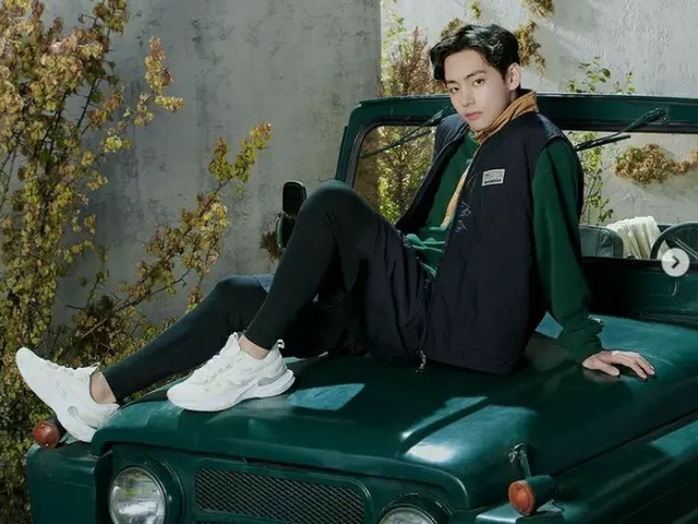 Foto V(BTS) dan 2021 FILA EXPLORE COLLECTION dirilis. .